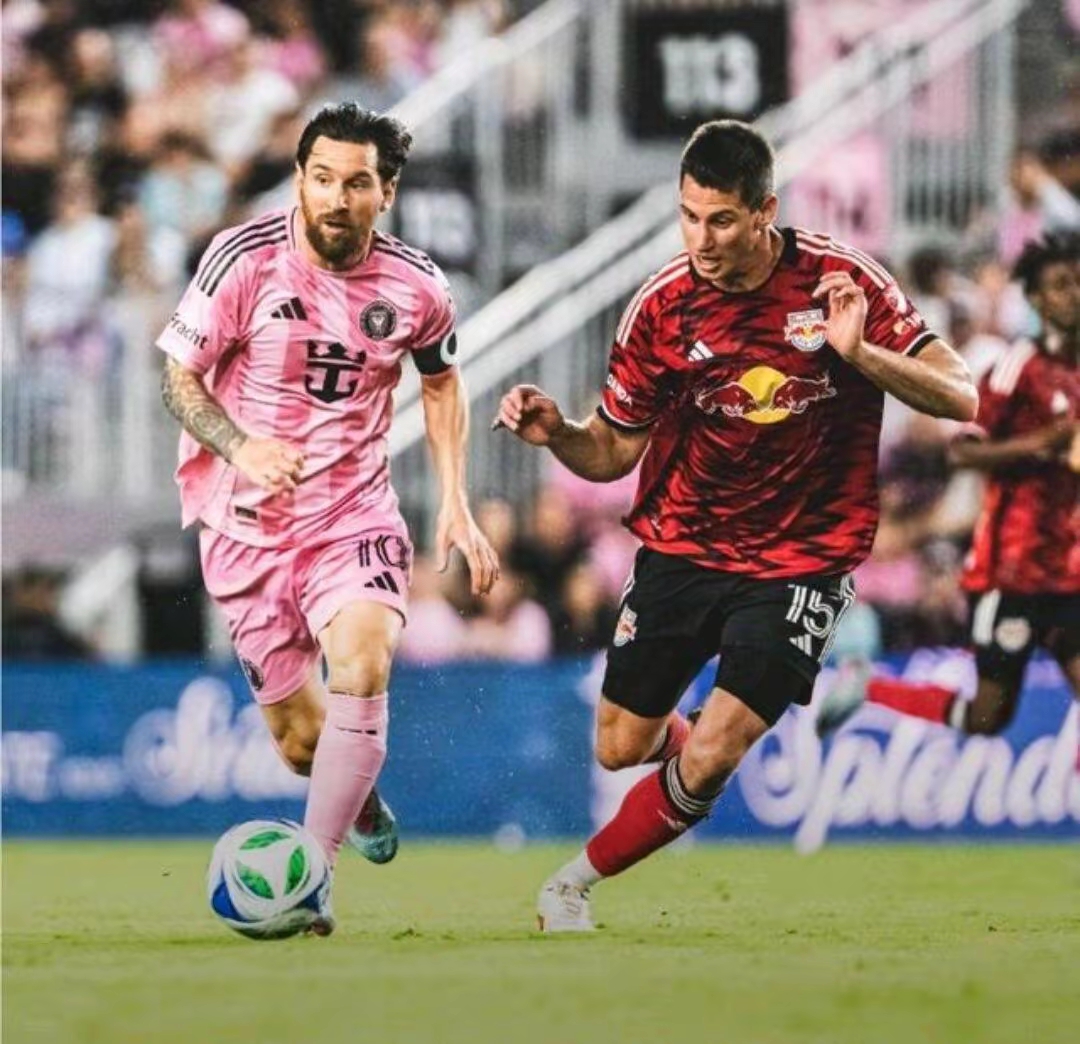 迈阿密热火迎全明星赛关键赛,转会期扳平良机,目标明确,身体对抗强度拉满 迈阿密热火迎全明星赛关键赛,转会期扳平良机,目标明确,身体对抗强度拉满